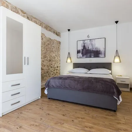 S&a 3br
