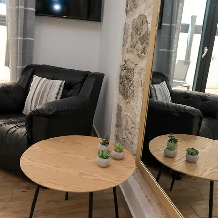 S&a 3br 比比涅