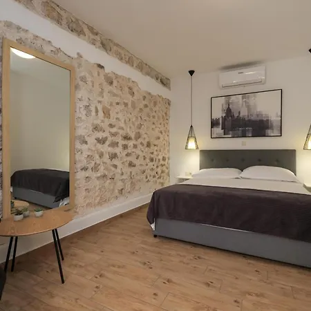 S&a 3br 度假居 比比涅