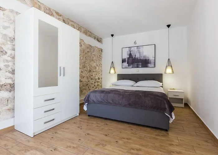 S&a 3br