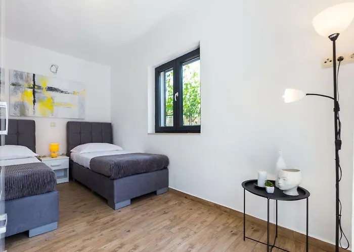 Casa de Férias S&a 3br Bibinje