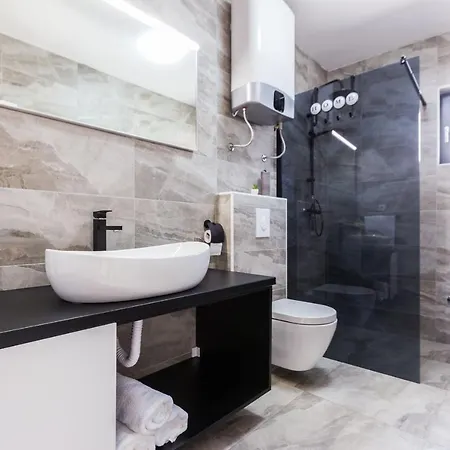 S&a 3br